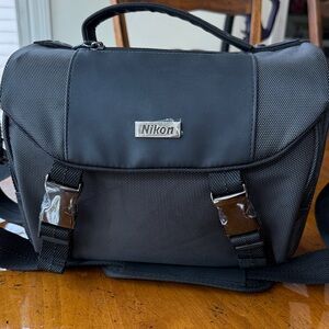 Nikon CF-EUO5 DSLR
Camera